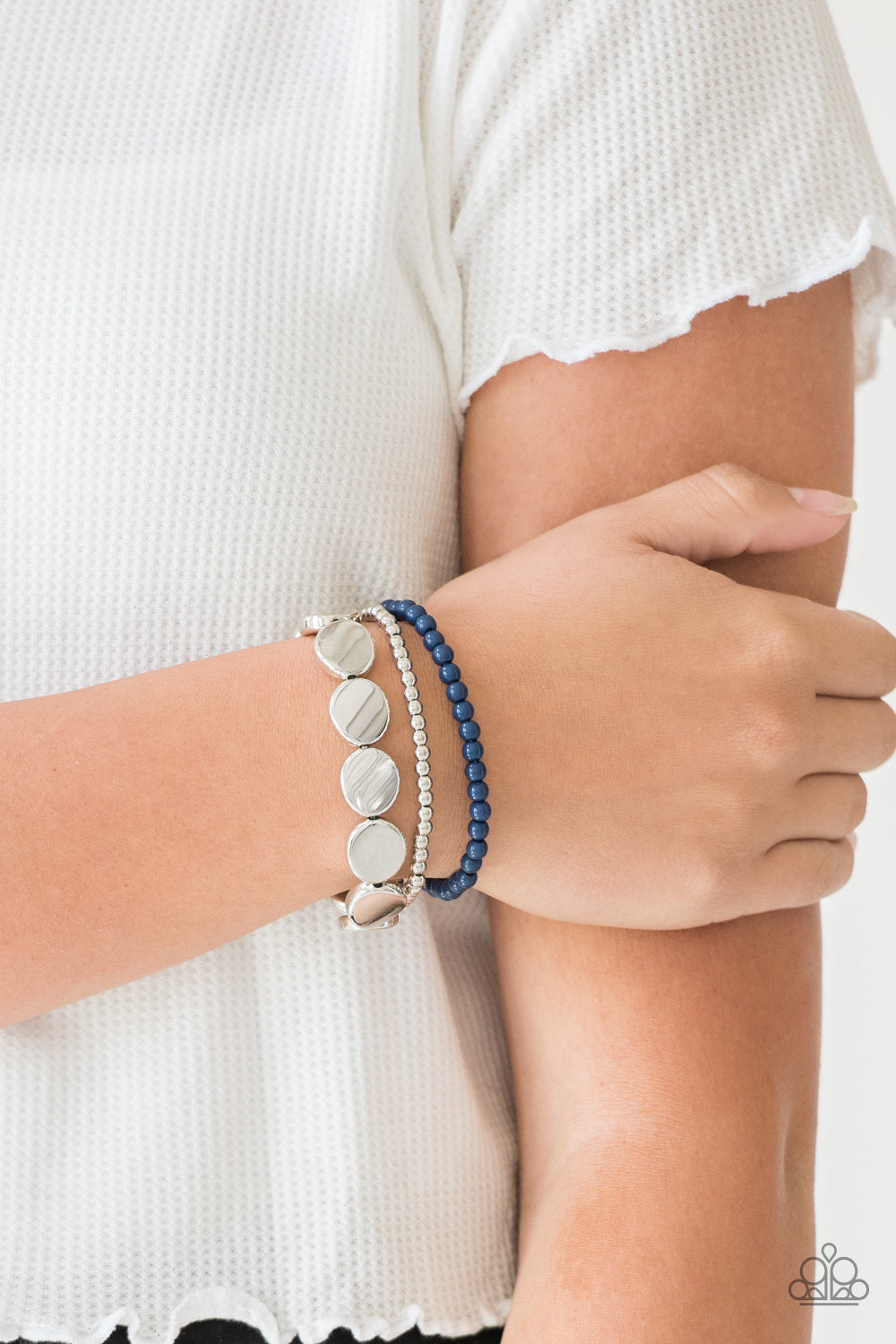 Beyond The Basics - Blue Paparazzi Bracelet