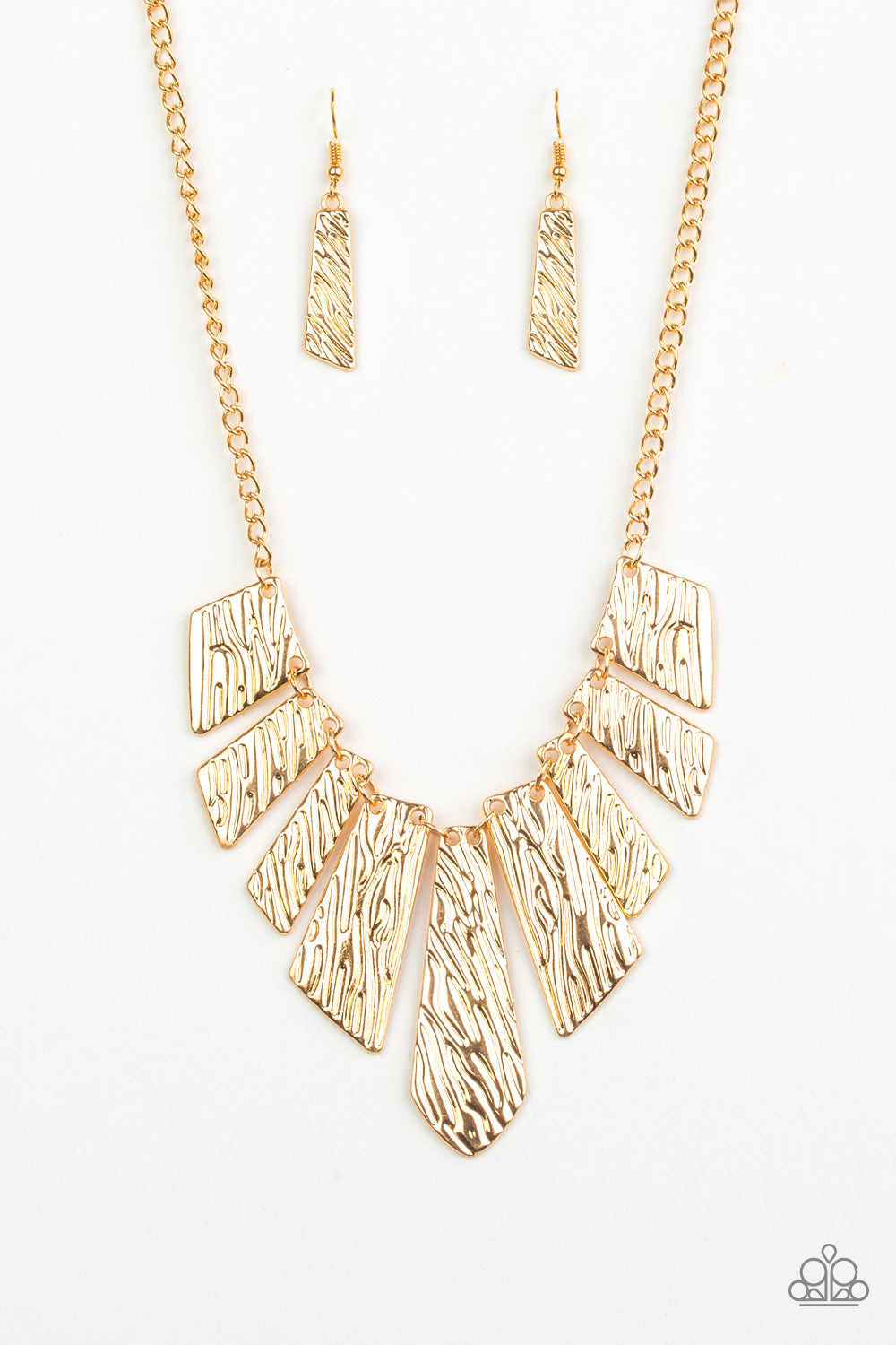 Texture Tigress - Gold Paparazzi Necklace