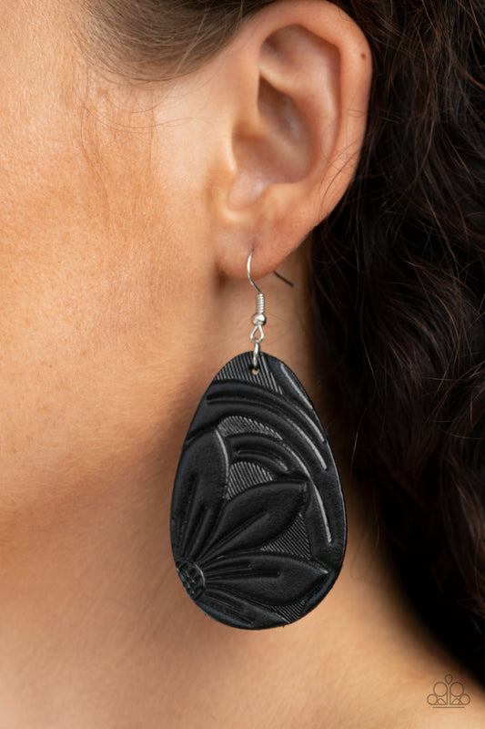 Garden Therapy - Black Paparazzi Earrings